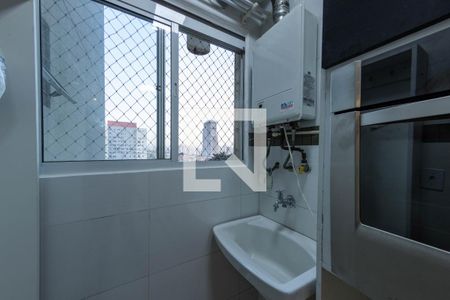 Apartamento à venda com 64m², 2 quartos e 1 vagaÁrea de Serviço