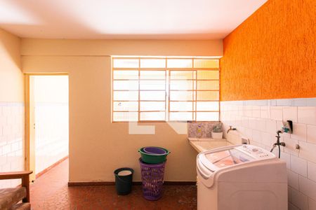 Casa à venda com 134m², 3 quartos e 1 vaga Casa à venda com 134m², 3 quartos e 1 vagaÁrea de Serviço 2