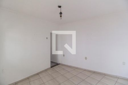 Casa para alugar com 100m², 2 quartos e 2 vagasSala