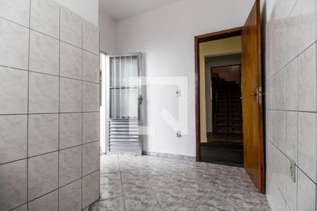 Casa para alugar com 100m², 2 quartos e 2 vagasÁrea de Serviço