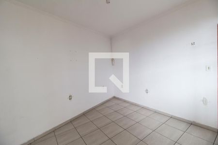 Casa para alugar com 100m², 2 quartos e 2 vagasSala