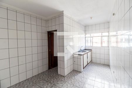 Casa para alugar com 100m², 2 quartos e 2 vagasCozinha