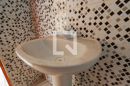 Casa para alugar com 40m², 1 quarto e sem vaga Casa para alugar com 40m², 1 quarto e sem vagaBanheiro