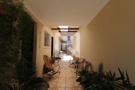 Casa à venda com 209m², 5 quartos e 5 vagasQuintal