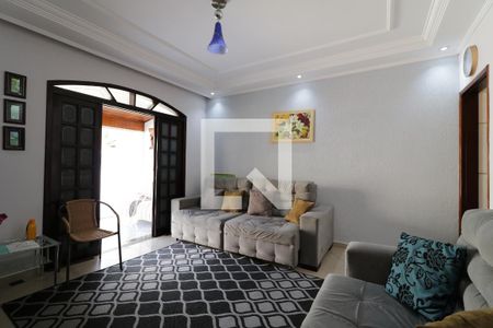 Sala de casa à venda com 5 quartos, 209m² em Jardim Ipanema, Santo André