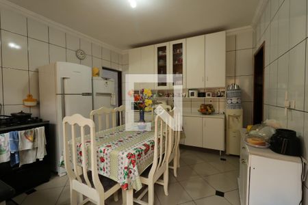 Casa à venda com 209m², 5 quartos e 5 vagasCozinha