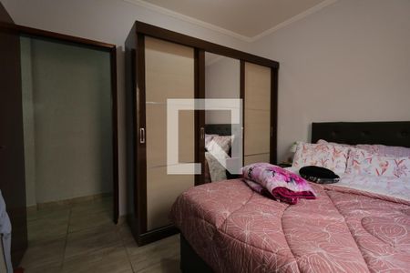Casa à venda com 209m², 5 quartos e 5 vagasQuarto 1