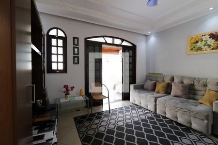 Sala de casa à venda com 5 quartos, 209m² em Jardim Ipanema, Santo André