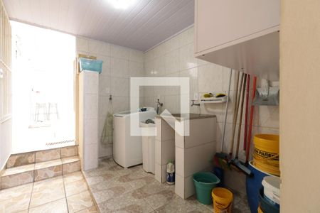 Casa à venda com 209m², 5 quartos e 5 vagasÁrea de Serviço