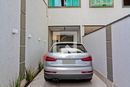 Casa à venda com 130m², 3 quartos e 2 vagas Casa à venda com 130m², 3 quartos e 2 vagasGaragem