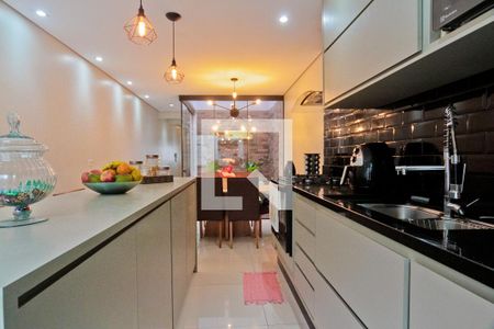 Casa à venda com 130m², 3 quartos e 2 vagas Casa à venda com 130m², 3 quartos e 2 vagasCozinha