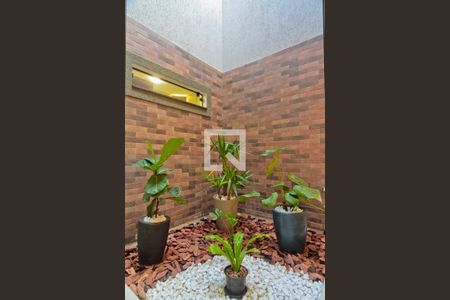 Casa à venda com 130m², 3 quartos e 2 vagas Casa à venda com 130m², 3 quartos e 2 vagasJardim de inverno