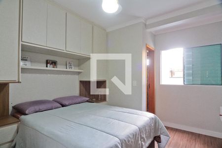 Casa à venda com 130m², 3 quartos e 2 vagas Casa à venda com 130m², 3 quartos e 2 vagasSuíte