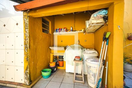 Casa à venda com 140m², 2 quartos e 2 vagasÁrea de serviço