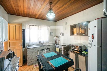 Casa à venda com 140m², 2 quartos e 2 vagasCozinha