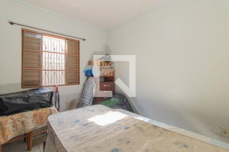 Casa à venda com 126m², 4 quartos e 3 vagas Casa à venda com 126m², 4 quartos e 3 vagasQuarto 4