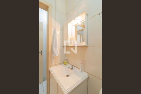 Casa à venda com 126m², 4 quartos e 3 vagas Casa à venda com 126m², 4 quartos e 3 vagasBanheiro 2