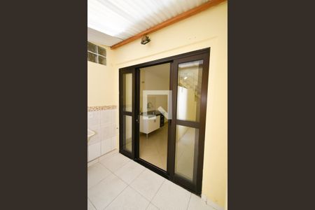 Casa para alugar com 50m², 1 quarto e 1 vaga Casa para alugar com 50m², 1 quarto e 1 vagaLavanderia