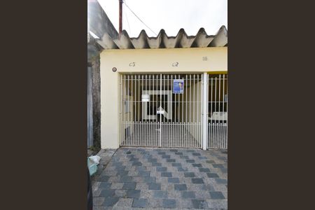 Casa para alugar com 50m², 1 quarto e 1 vaga Casa para alugar com 50m², 1 quarto e 1 vagaFachada