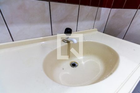 Casa para alugar com 90m², 2 quartos e 4 vagasBanheiro