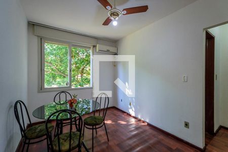 Apartamento à venda com 42m², 1 quarto e 1 vagaSala