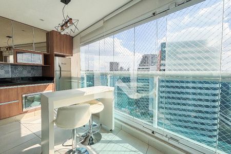 Studio para alugar com 37m², 1 quarto e 1 vaga Studio para alugar com 37m², 1 quarto e 1 vagaVaranda Studio