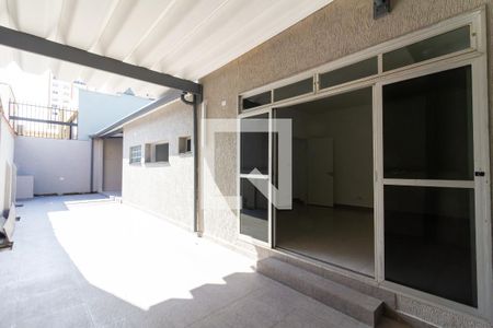 Casa para alugar com 180m², 3 quartos e 4 vagasQuintal