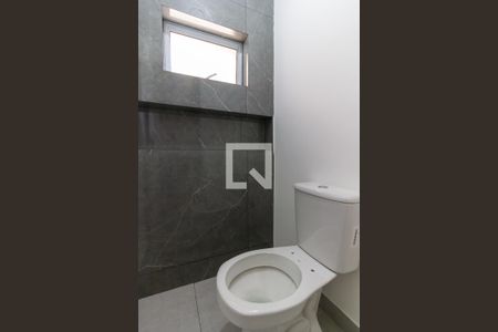 Lavabo de casa para alugar com 3 quartos, 180m² em Lapa, São Paulo