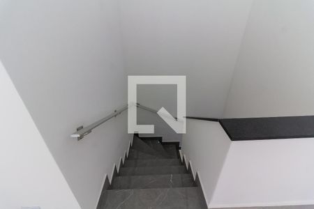 Casa para alugar com 180m², 3 quartos e 4 vagasEscada