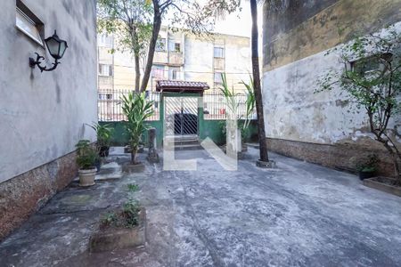 Apartamento à venda com 96m², 3 quartos e 1 vaga Apartamento à venda com 96m², 3 quartos e 1 vagaEntrada