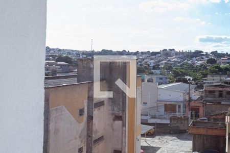 Vista da sala  de apartamento à venda com 3 quartos, 96m² em Santa Mônica, Belo Horizonte