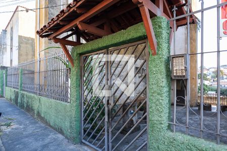 Apartamento à venda com 96m², 3 quartos e 1 vaga Apartamento à venda com 96m², 3 quartos e 1 vagaFachada