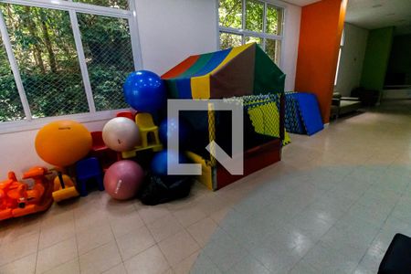 Apartamento para alugar com 119m², 3 quartos e 2 vagas Apartamento para alugar com 119m², 3 quartos e 2 vagasBrinquedoteca