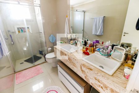 Apartamento para alugar com 119m², 3 quartos e 2 vagas Apartamento para alugar com 119m², 3 quartos e 2 vagasBanheiro da Suíte 1