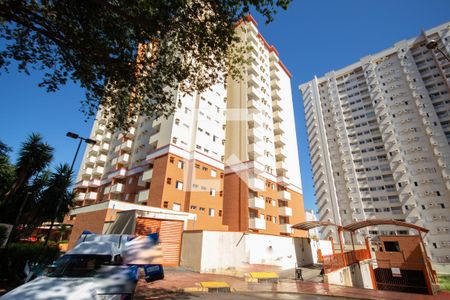 Apartamento para alugar com 32m², 1 quarto e 1 vagaFachada do condomínio