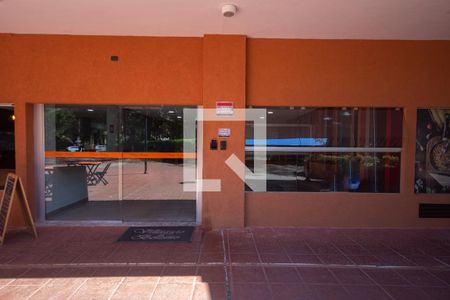 Apartamento para alugar com 32m², 1 quarto e 1 vagaFachada e portaria
