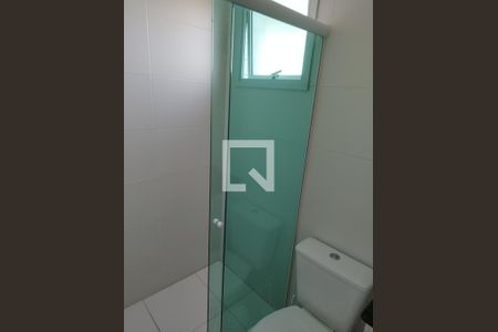 Apartamento para alugar com 75m², 2 quartos e 1 vaga Apartamento para alugar com 75m², 2 quartos e 1 vagaBanheiro da suite