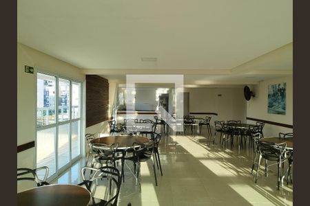 Apartamento para alugar com 75m², 2 quartos e 1 vaga Apartamento para alugar com 75m², 2 quartos e 1 vagaÁrea comum - Salão de festas