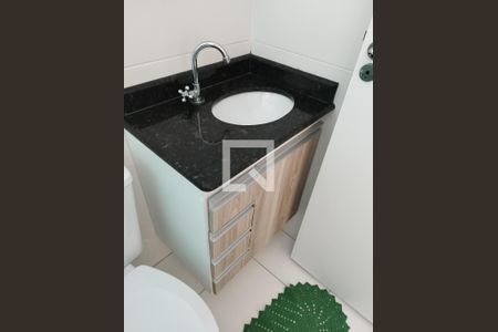 Apartamento para alugar com 75m², 2 quartos e 1 vaga Apartamento para alugar com 75m², 2 quartos e 1 vagaBanheiro da suite