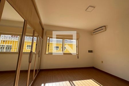 Casa para alugar com 275m², 5 quartos e 4 vagasQuarto 3 - Suíte