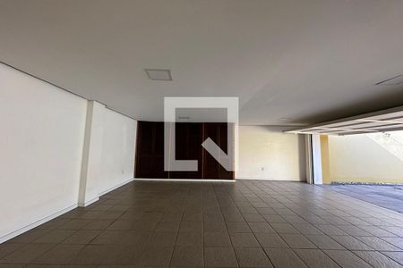 Casa para alugar com 275m², 5 quartos e 4 vagasGaragem