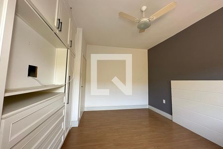 Casa para alugar com 275m², 5 quartos e 4 vagasQuarto 4