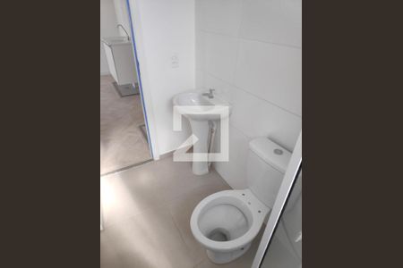 Apartamento para alugar com 36m², 2 quartos e sem vaga Apartamento para alugar com 36m², 2 quartos e sem vagaBanheiro