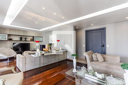 Apartamento à venda com 250m², 4 quartos e 5 vagas Apartamento à venda com 250m², 4 quartos e 5 vagasSala