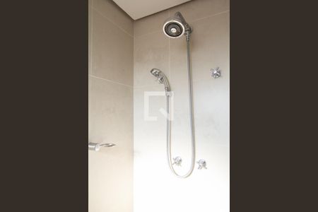 Apartamento à venda com 250m², 4 quartos e 5 vagas Apartamento à venda com 250m², 4 quartos e 5 vagasBanheiro da Suíte 3