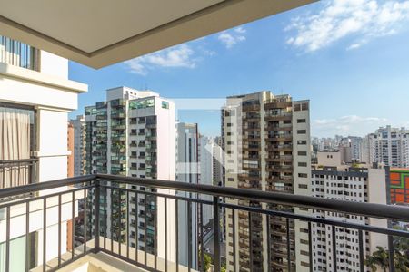 Apartamento à venda com 250m², 4 quartos e 5 vagas Apartamento à venda com 250m², 4 quartos e 5 vagasSuíte 3 varanda