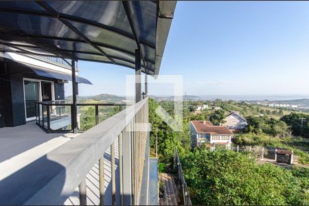 Casa à venda com 300m², 3 quartos e 3 vagasTerraço