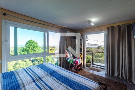 Casa à venda com 300m², 3 quartos e 3 vagasSuíte 2