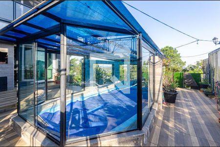 Casa à venda com 300m², 3 quartos e 3 vagasPiscina Coberta Térmica