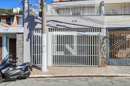 Fachada de casa à venda com 3 quartos, 200m² em Jaguaré, São Paulo